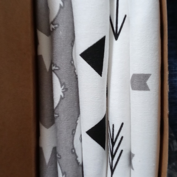 KeaBabies organic burp cloths - Picture 2 of 3